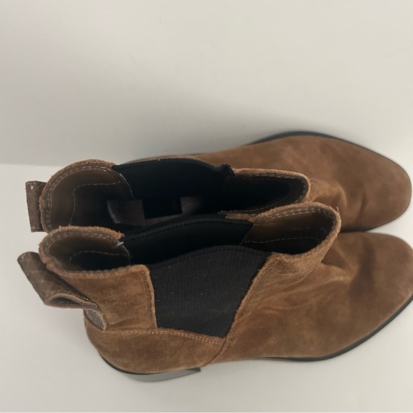 Dolce Vita Lianna Brown Suede Ankle Boots | Size 8 - Picture 9 of 10